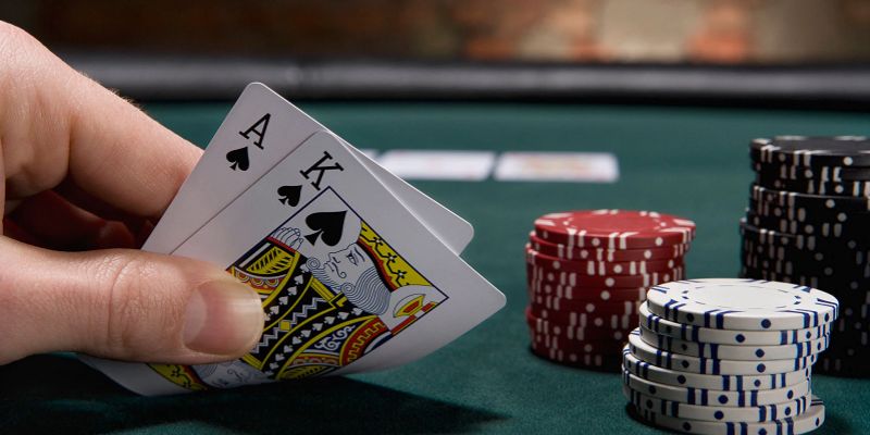 Mách bạn cách chơi poker đỉnh cao tại Net88